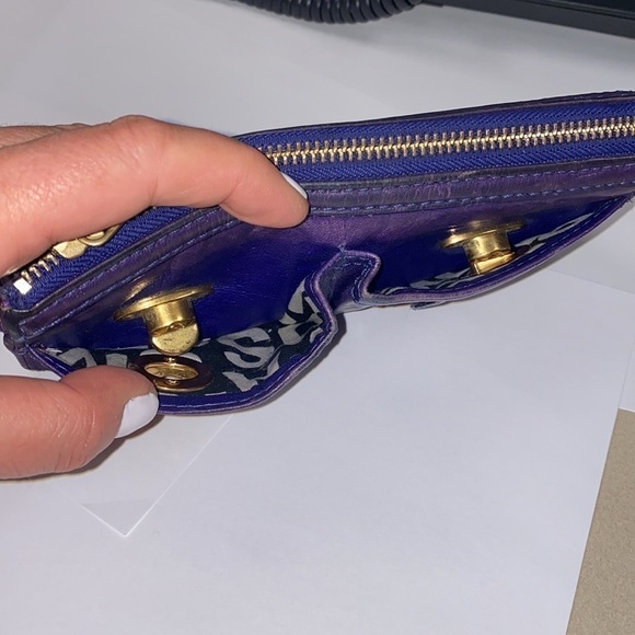 Marc Jacobs Totally Turnlock Purple Leather Wallet - Picture 6 of 11